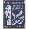 Plaque en métal vieilli Smith & Wesson Self preservation